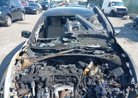 2017 Nissan Altima 2.5 Sv z USA, uszkodzony, nr VIN 1N4AL3AP8HC152973